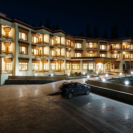 Hotel Leh Plaza Екстериор снимка